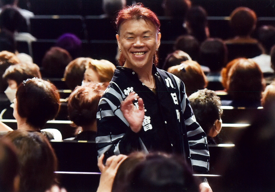 秋田県美容講師会創立60周年記念ショー